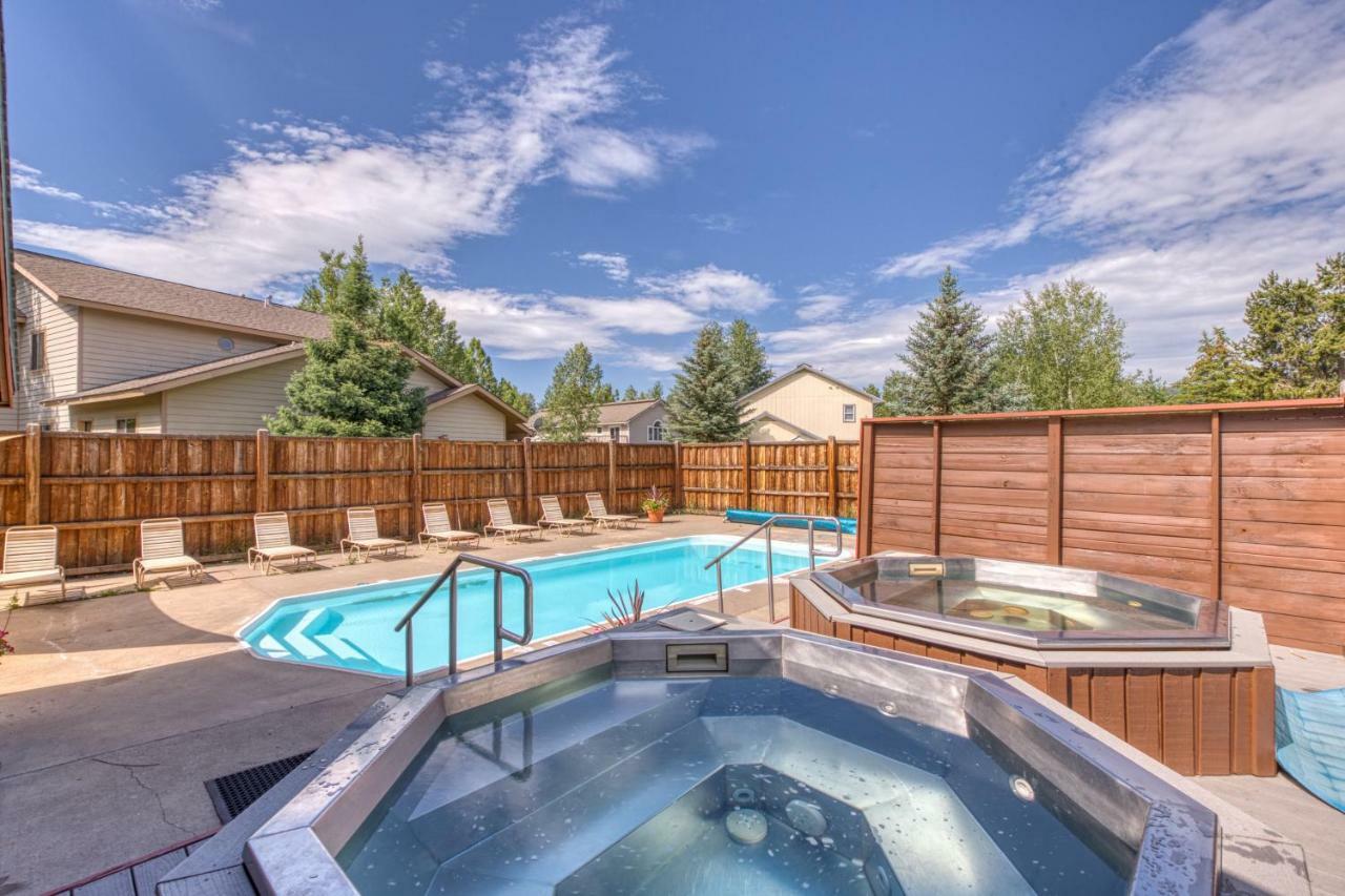 Between The Pines Steamboat Springs Exterior foto